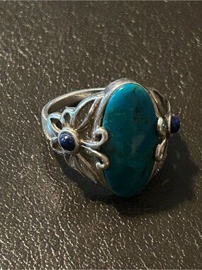 Sterling Silver Turquoise Oval Ring with Lapis Stones